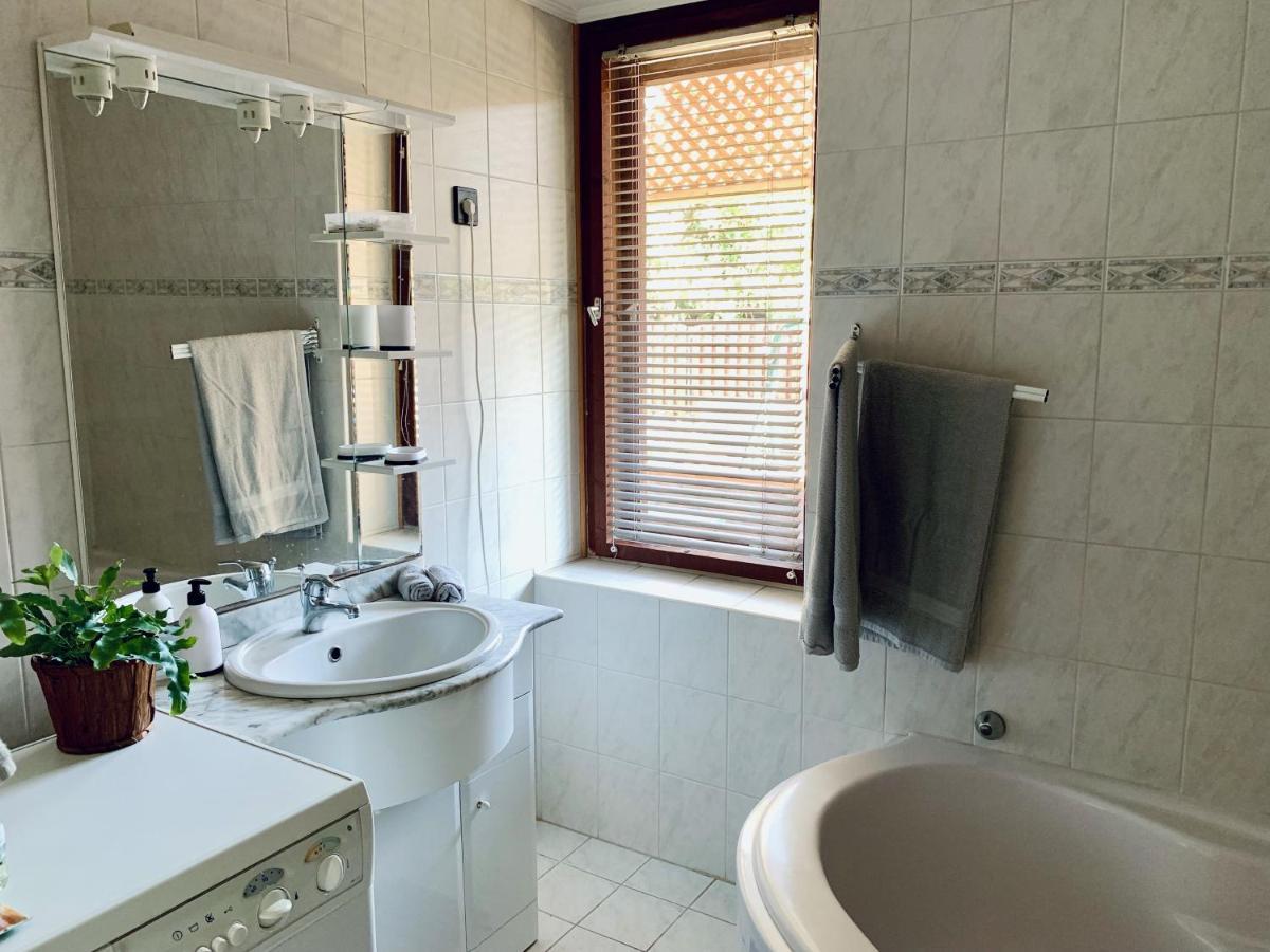 Henrietta Vendeghaz Appartement Domoszlo Buitenkant foto