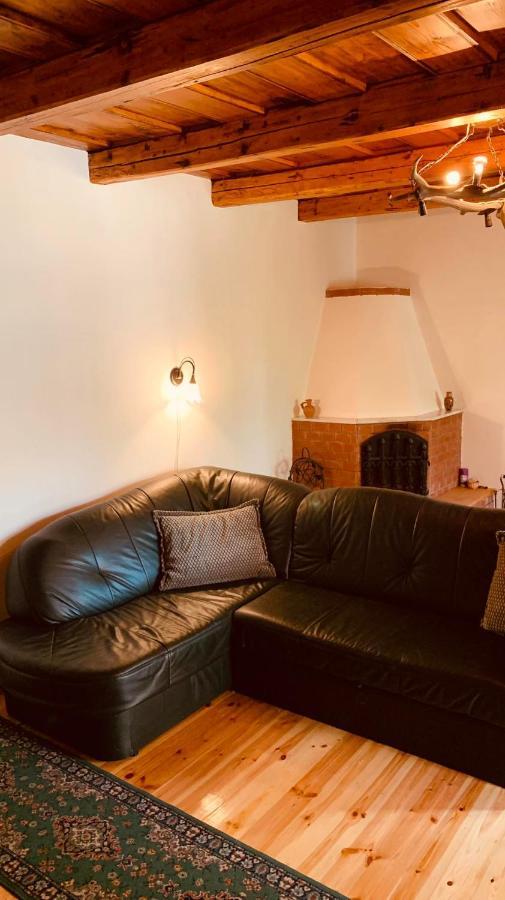 Henrietta Vendeghaz Appartement Domoszlo Buitenkant foto